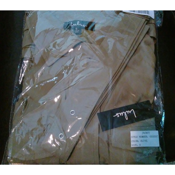 Lulu's Mover & Shaker Belted Utility Jacket Size S - Picture 6 of 8